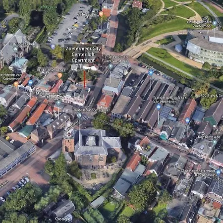 Center Loft 祖特尔梅尔